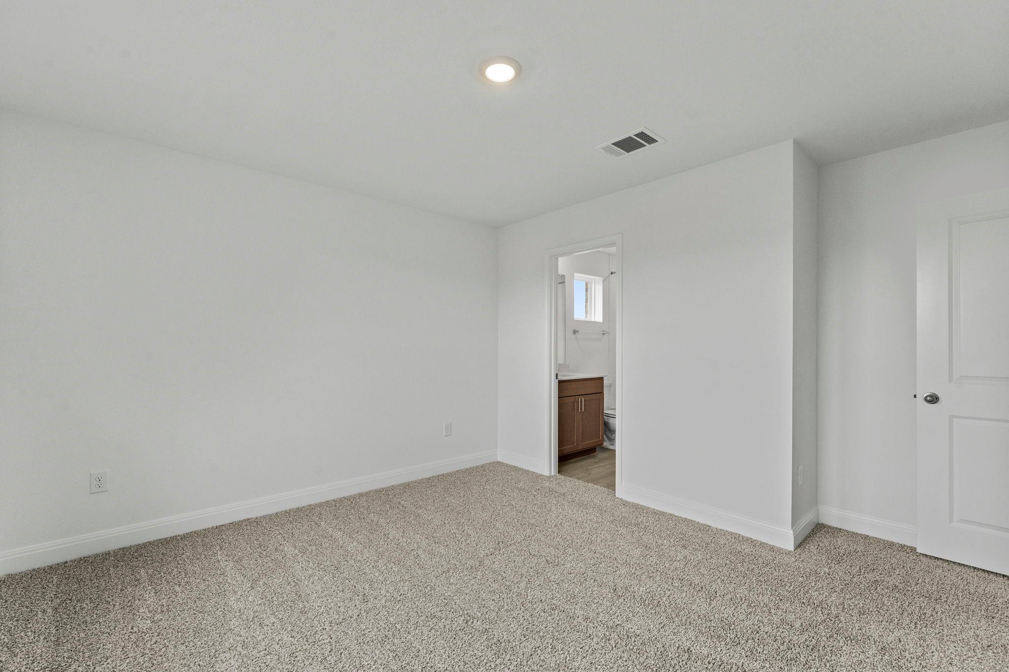 252 Rivers Edge DR