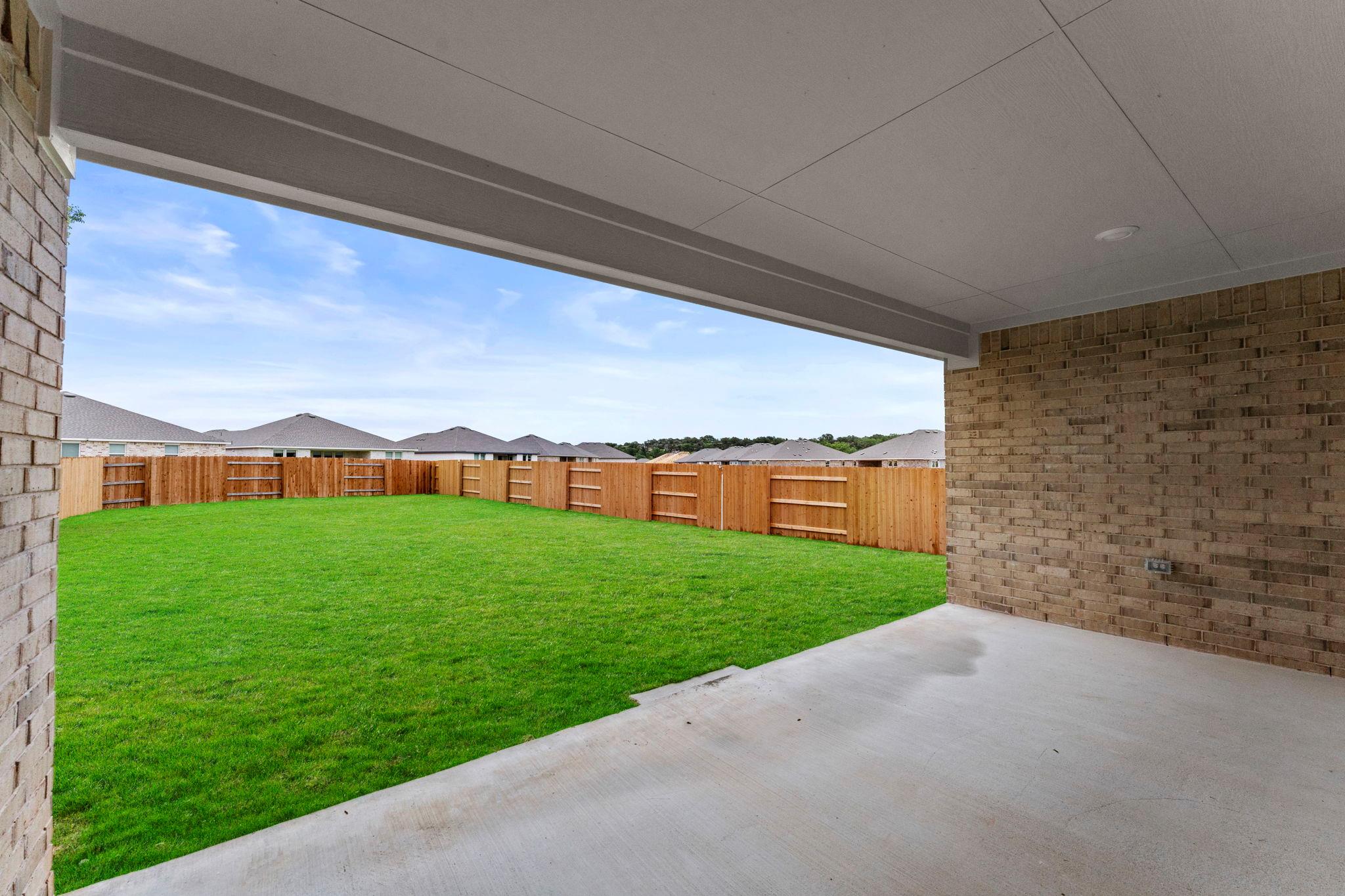 252 Rivers Edge DR