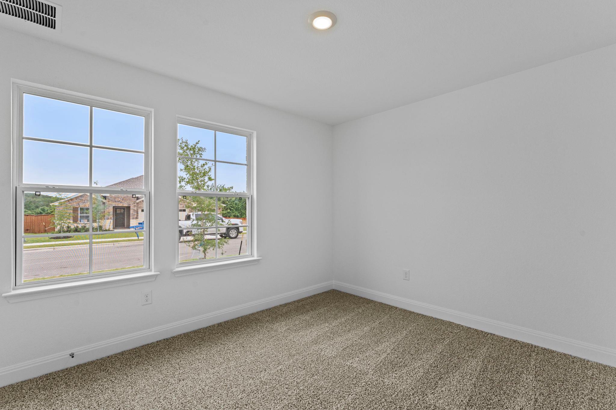 252 Rivers Edge DR
