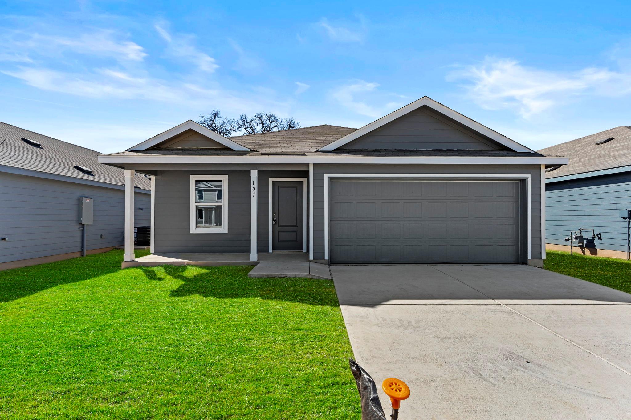 107 Ellendale PL