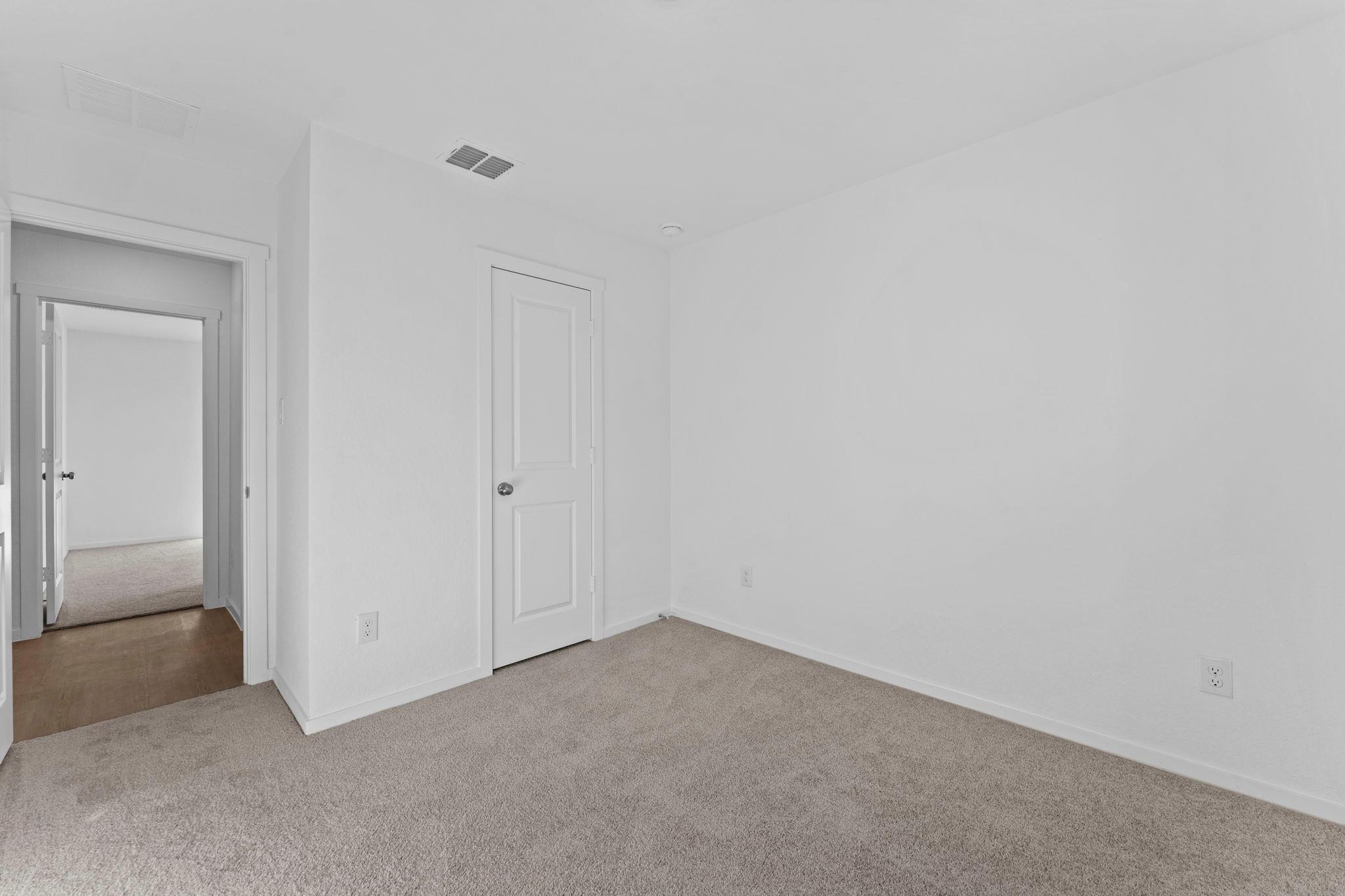 116 Ellendale PL