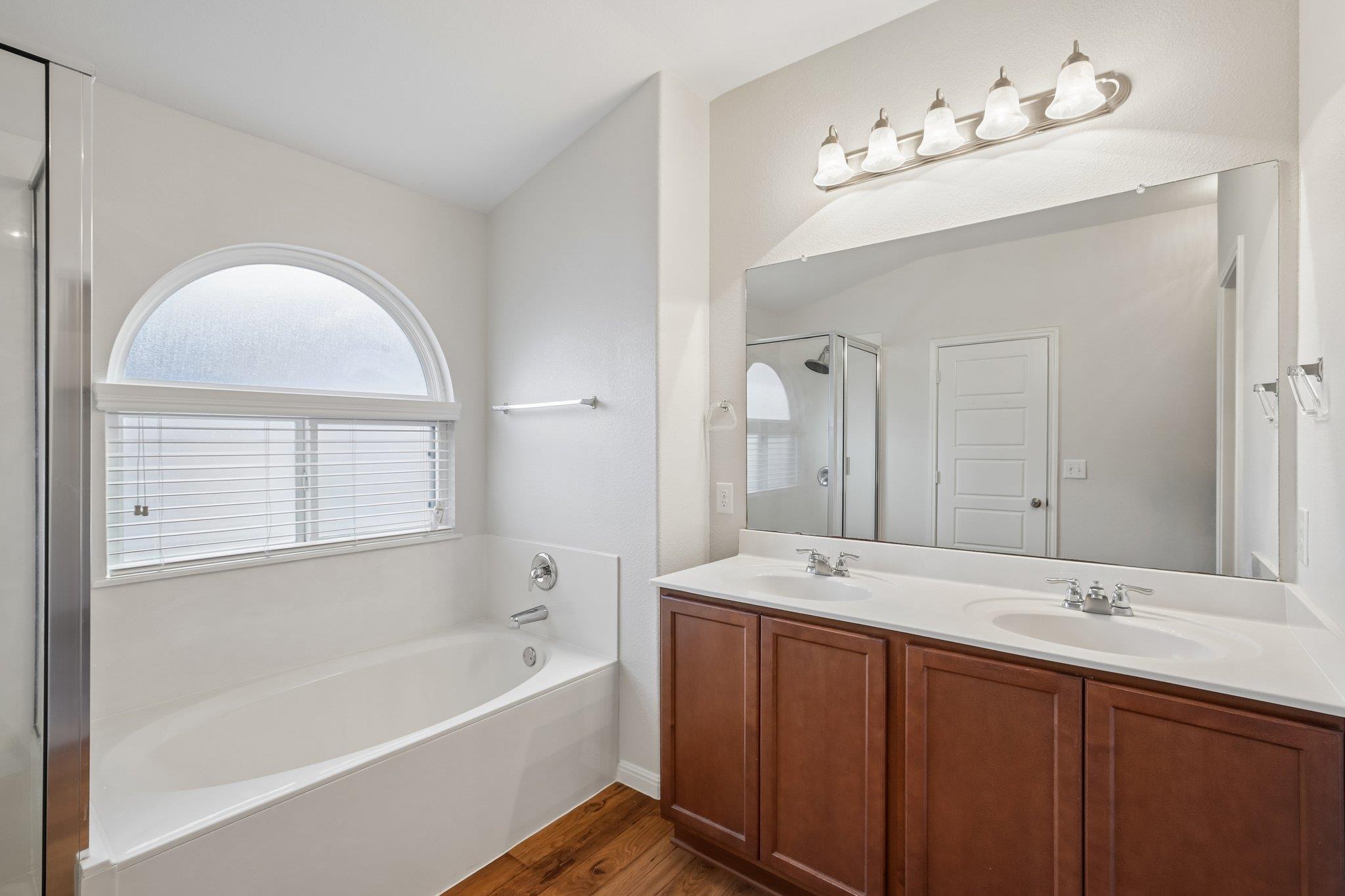 128 Leon River LOOP