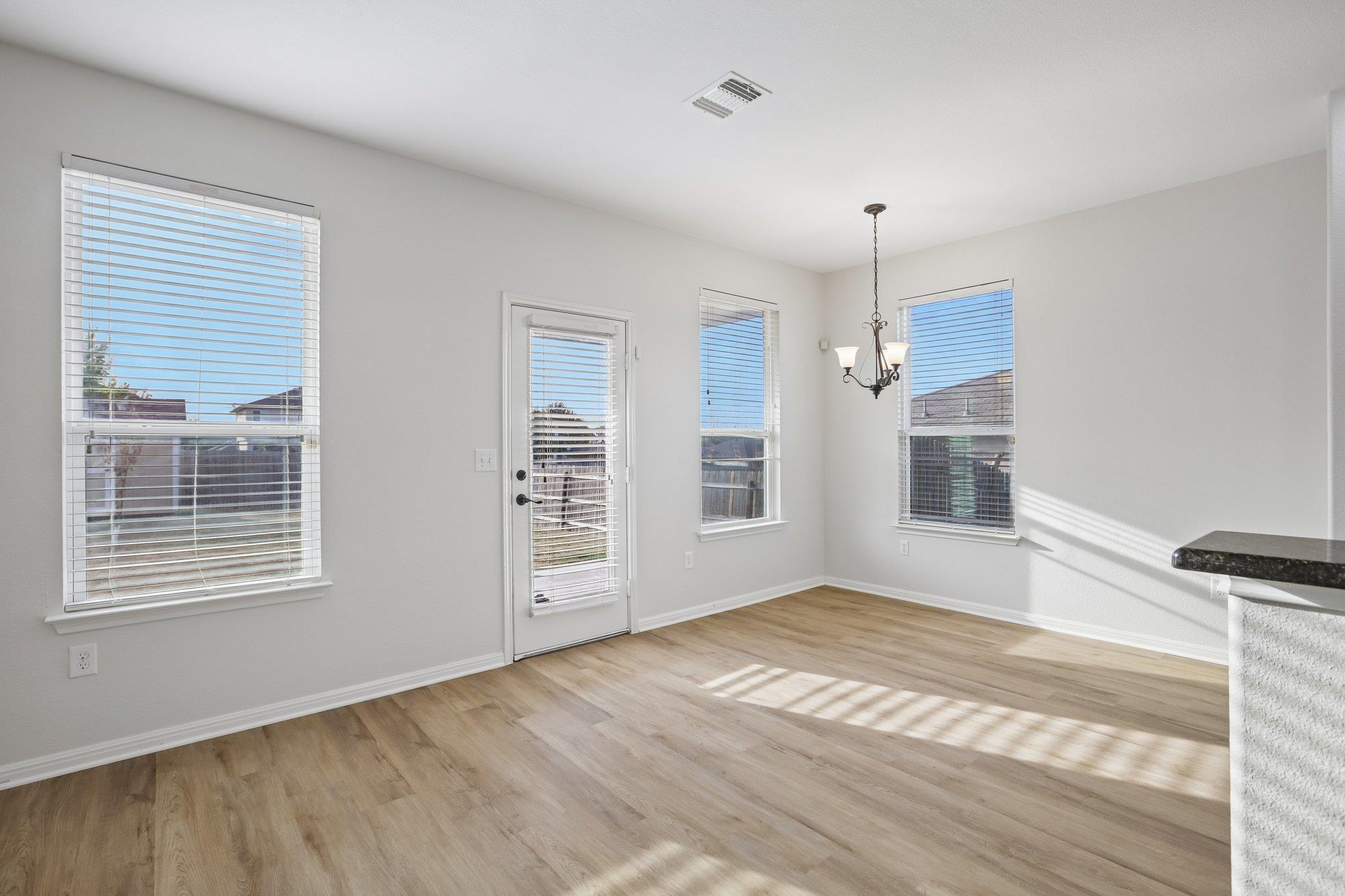 128 Leon River LOOP