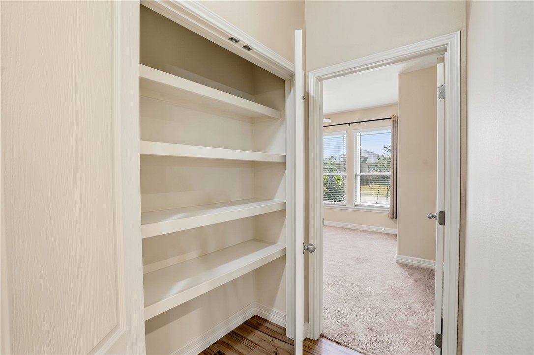 2221 Cuarzo Dr