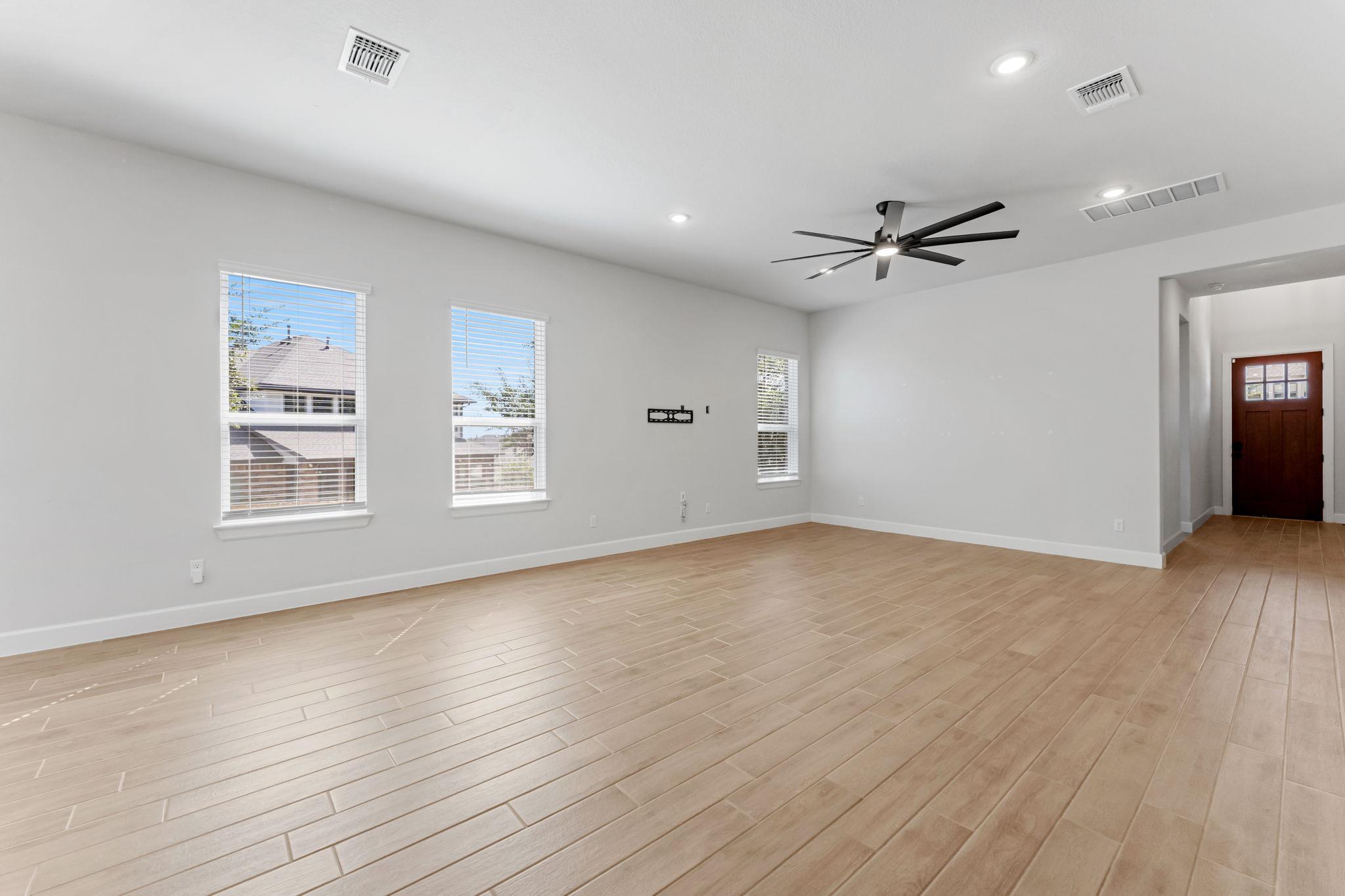 202 Blue Jasmine TRL