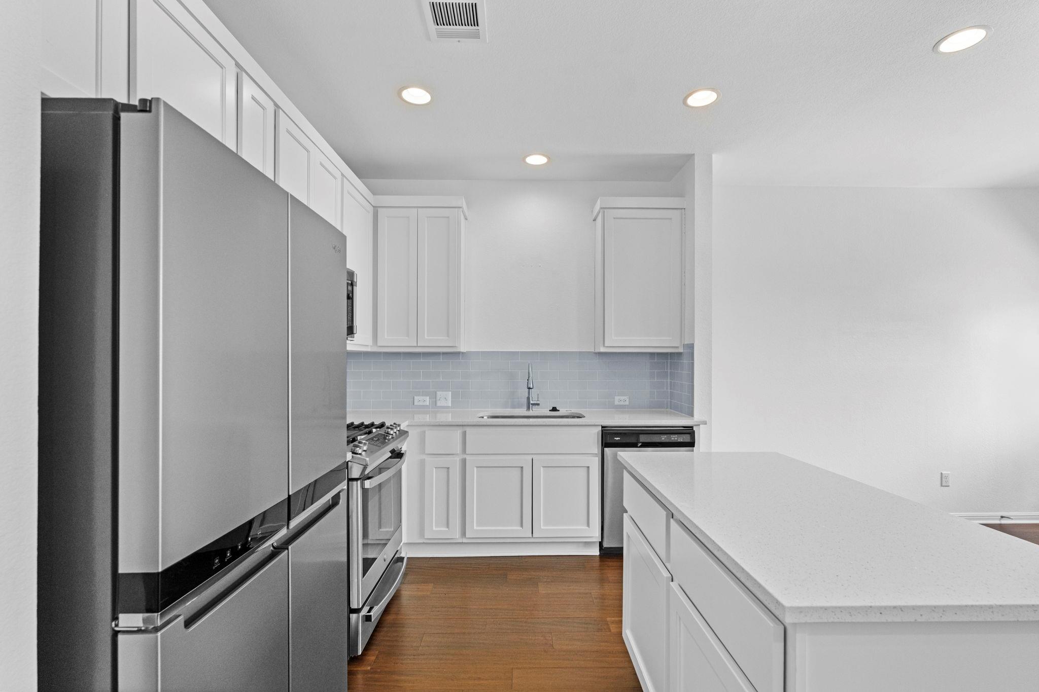 1713 Fountain Bridge DR