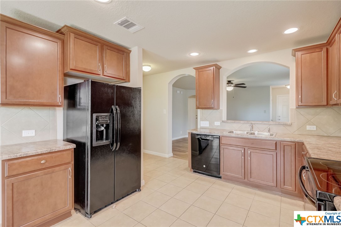 2446 Fayette Drive