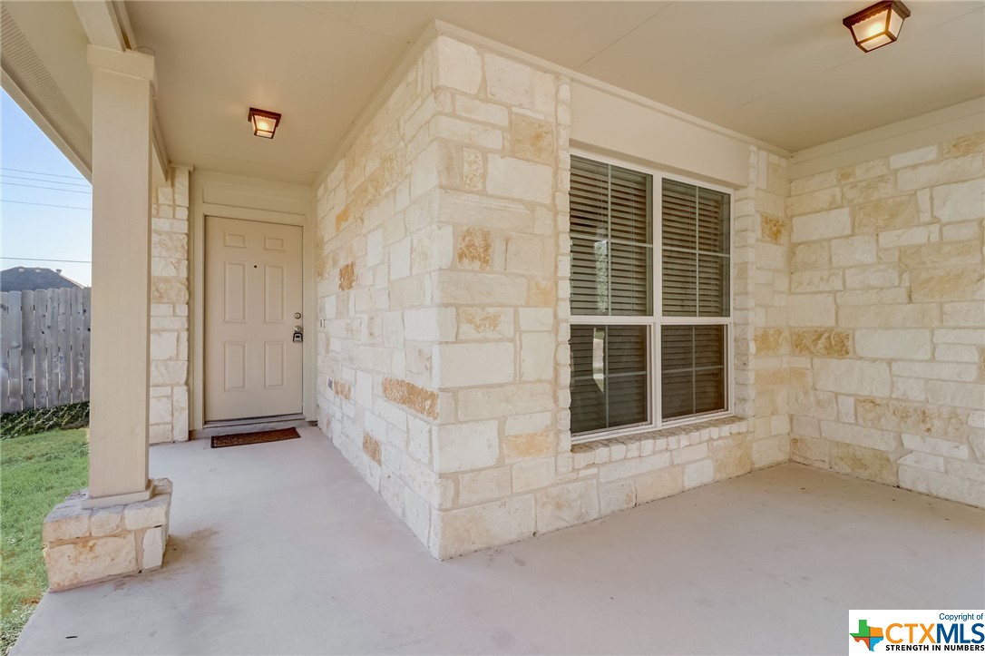 2446 Fayette Drive