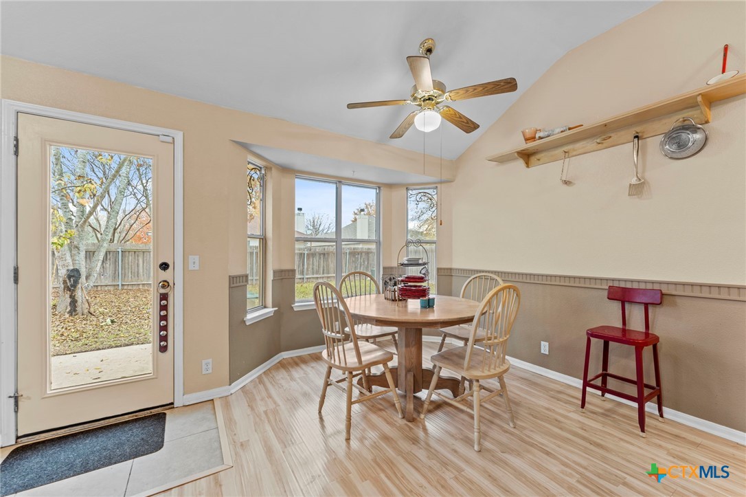 217 Sunshadow Drive