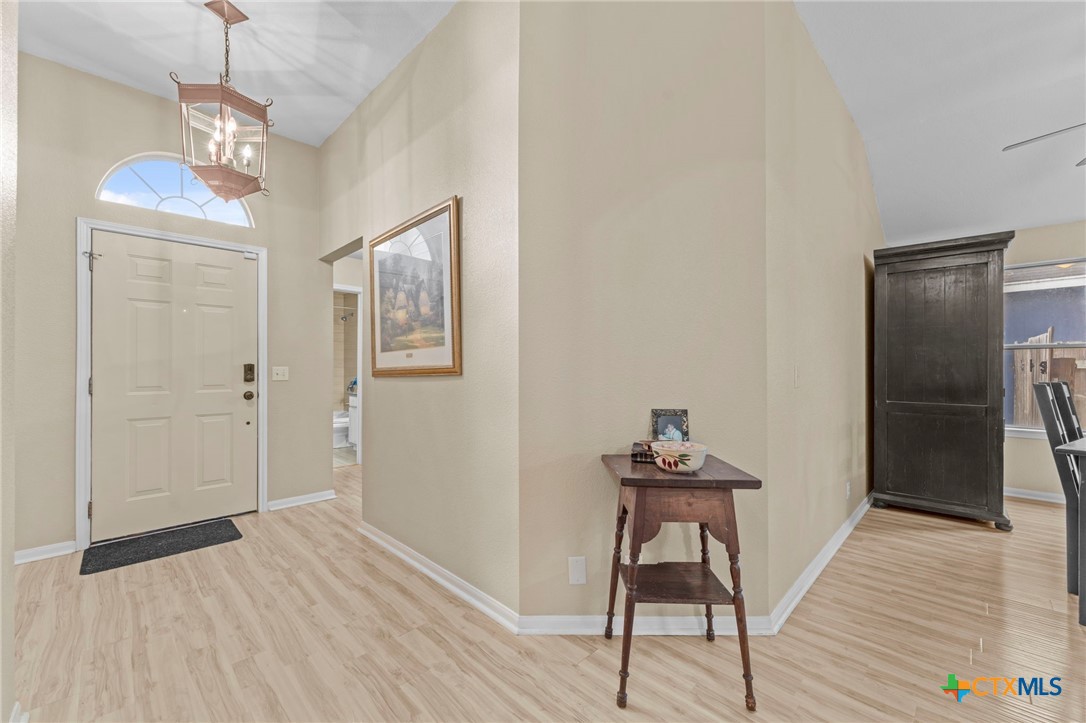 217 Sunshadow Drive