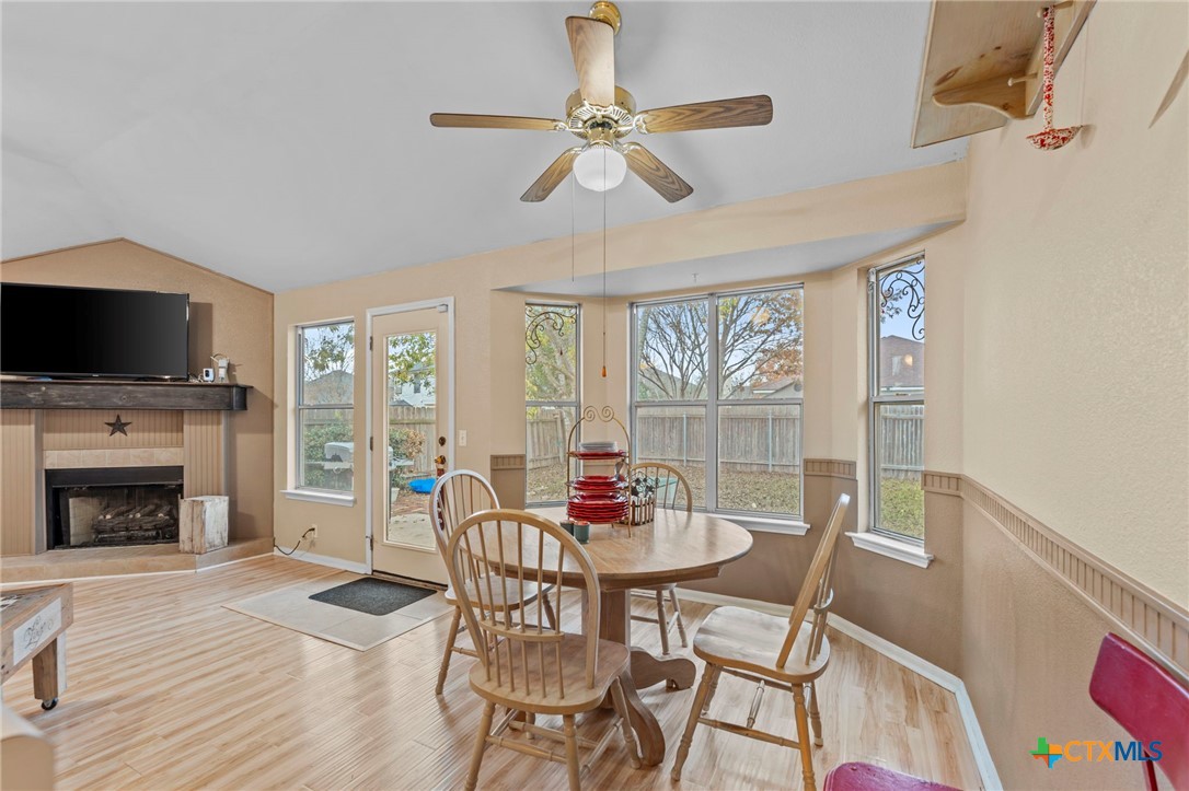 217 Sunshadow Drive