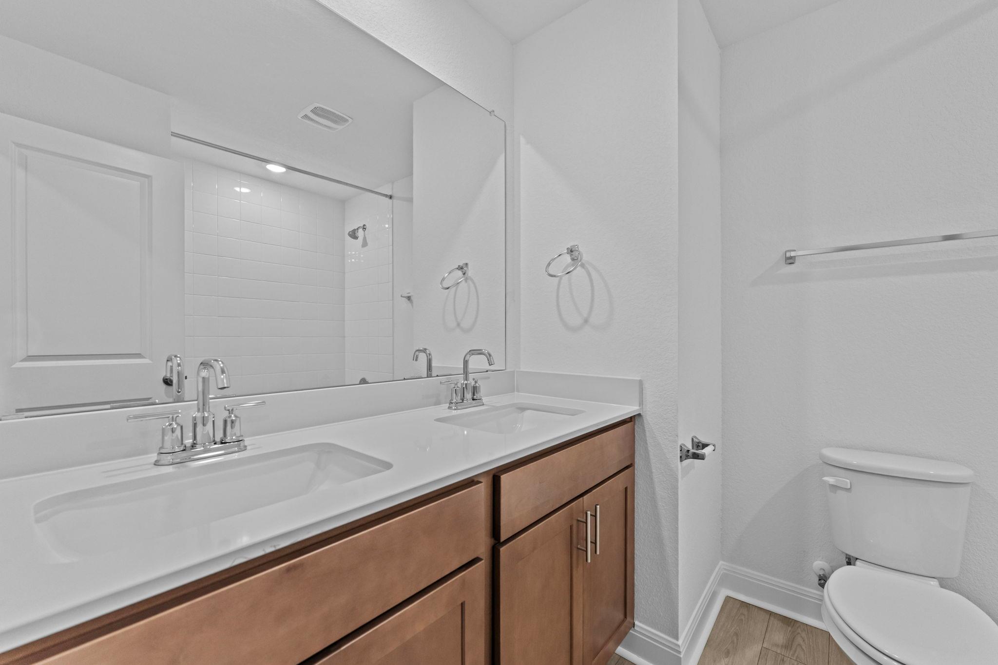 253 Rivers Edge DR