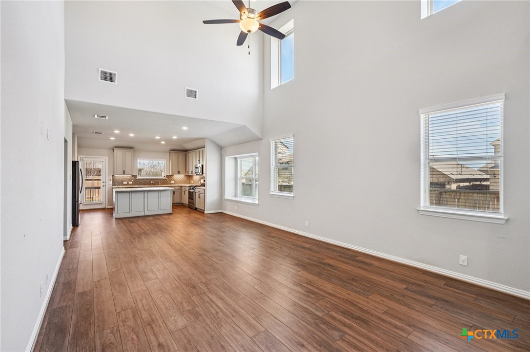 2034 Egret Avenue
