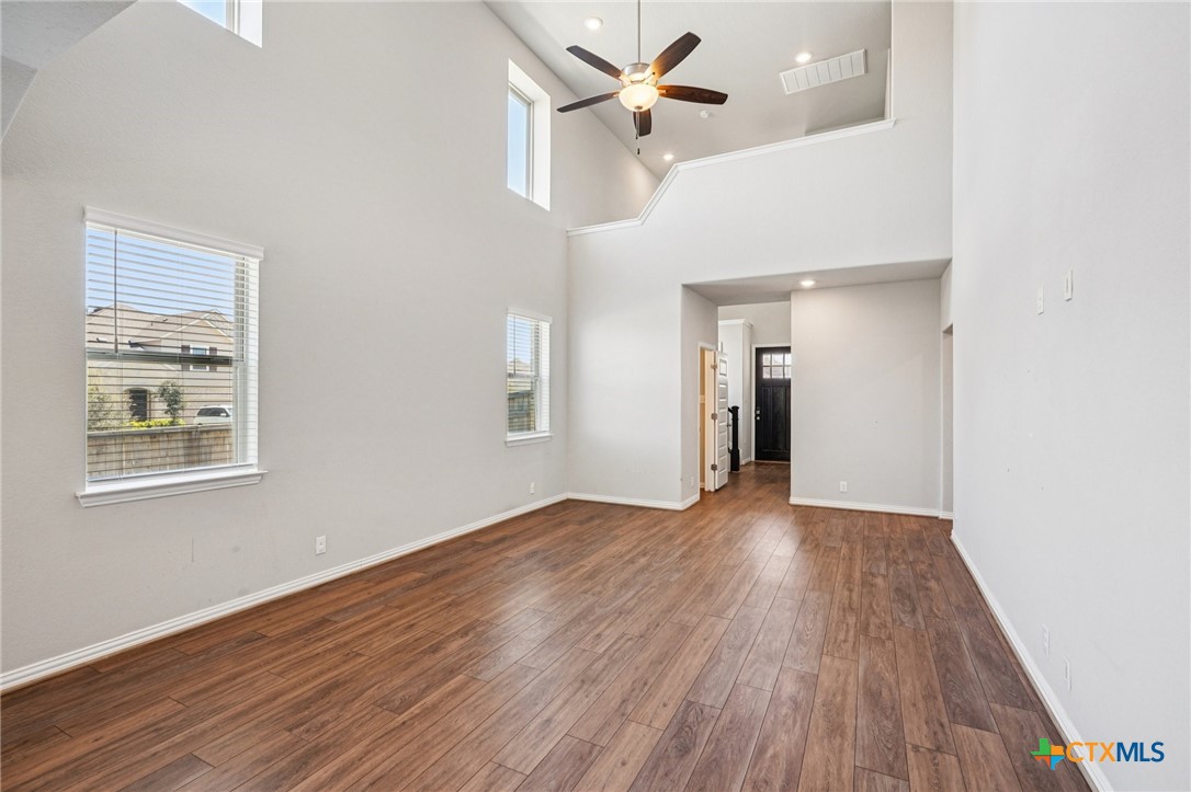 2034 Egret Avenue