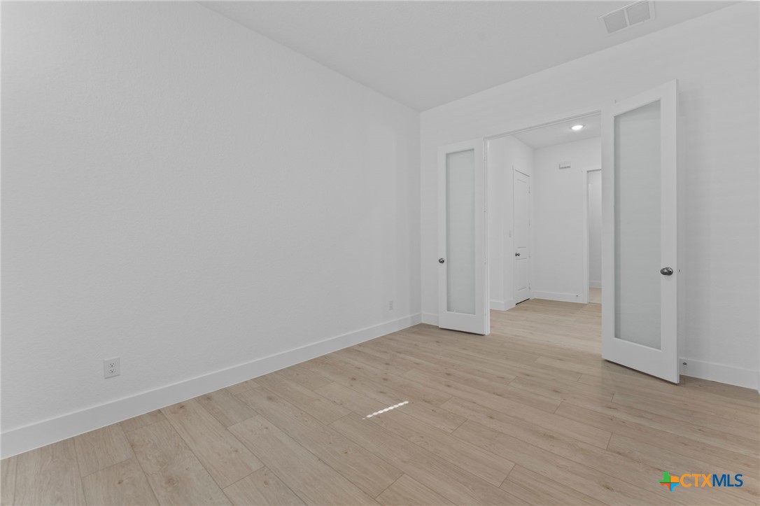 5520 Paschal Park