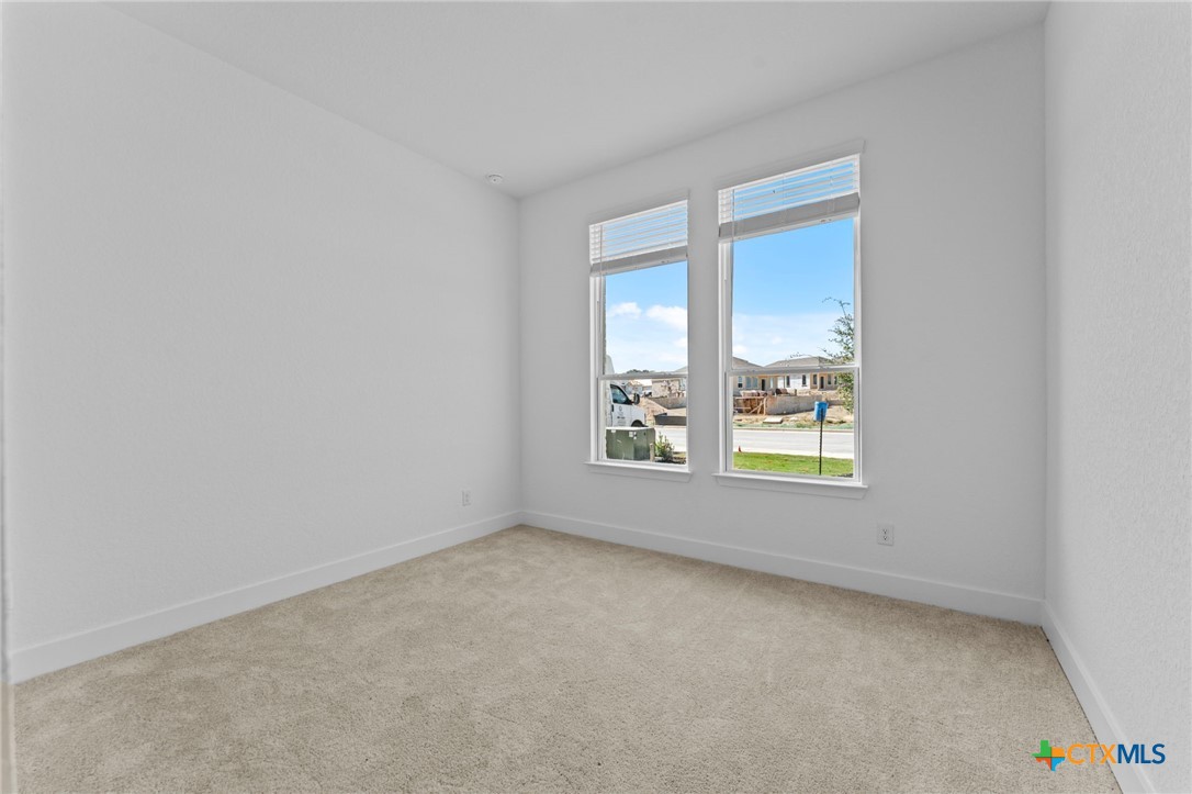 5520 Paschal Park