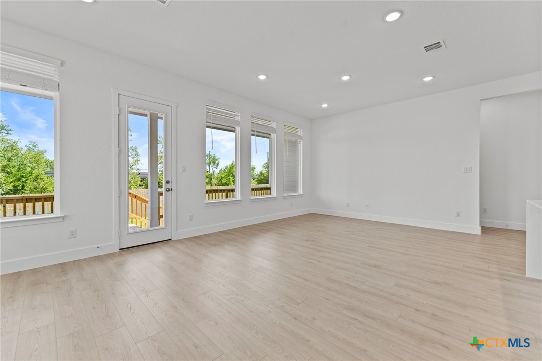 5536 Paschal Park