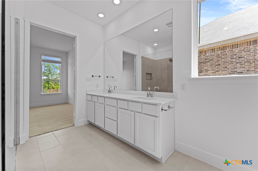 5536 Paschal Park