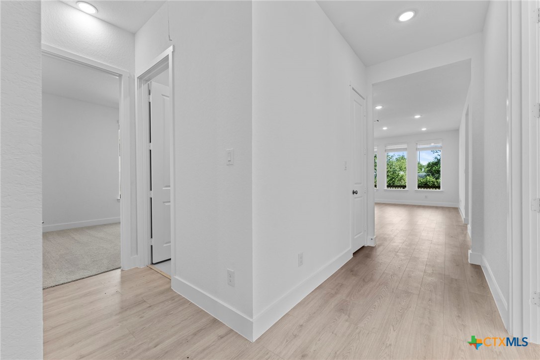 5536 Paschal Park