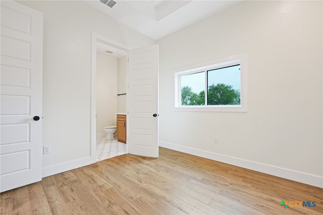670 Magazine Avenue