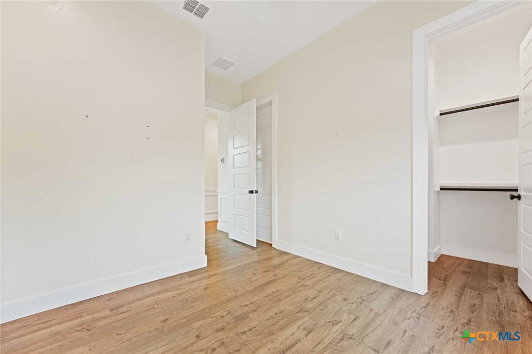 670 Magazine Avenue