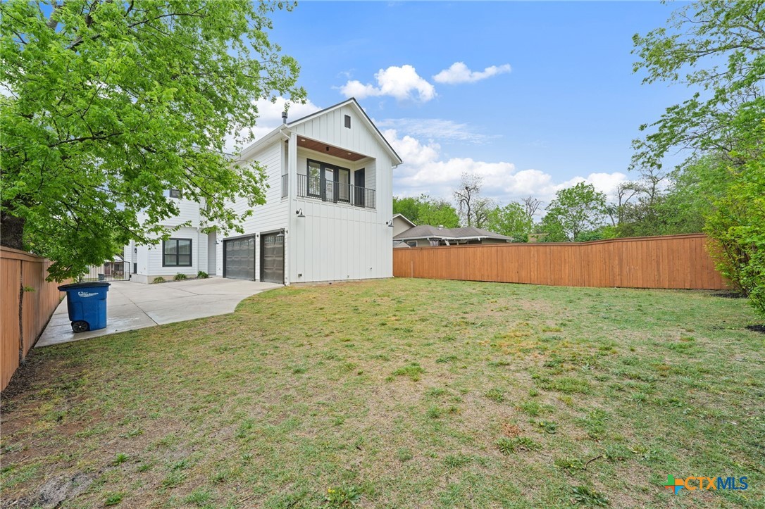 670 Magazine Avenue
