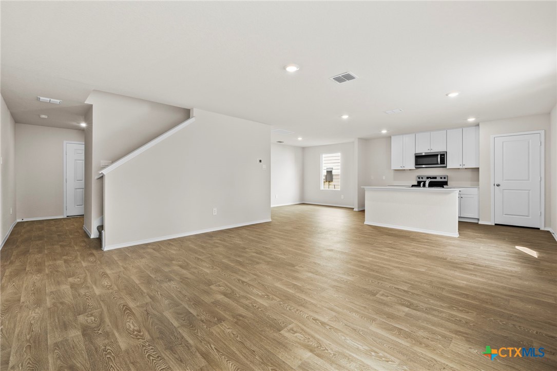 742 Jennifer Way
