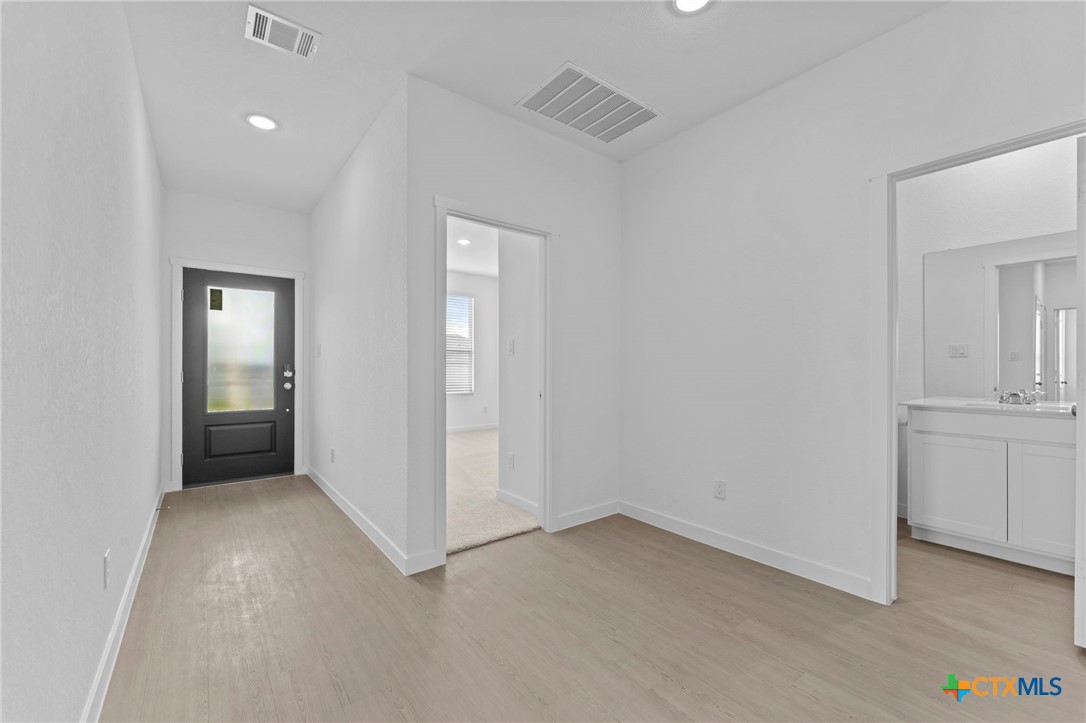 3828 Northaven Trail
