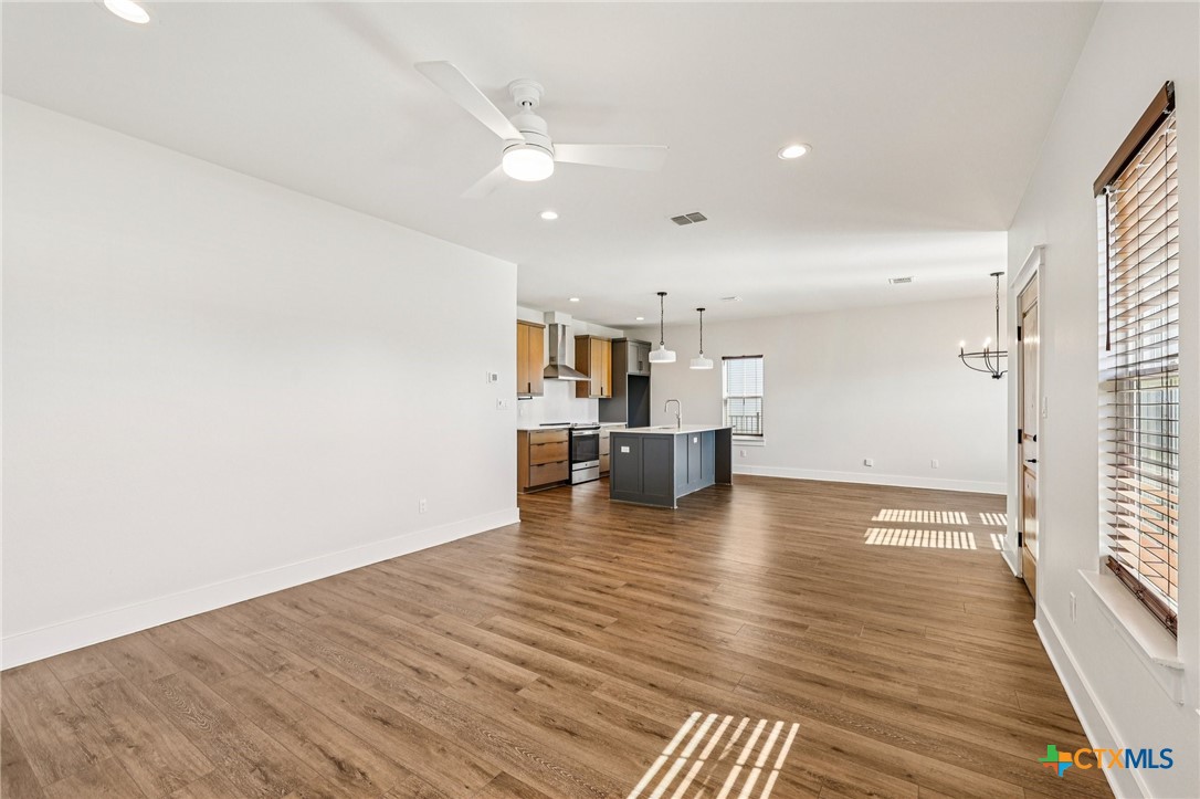 418 Stagecoach Trail