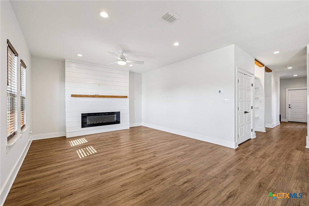 418 Stagecoach Trail