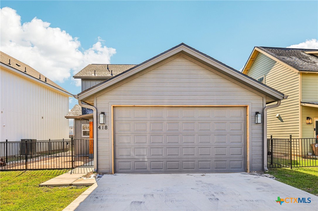 418 Stagecoach Trail