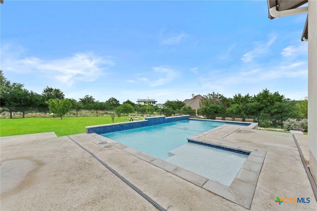 1347 Bordeaux Lane