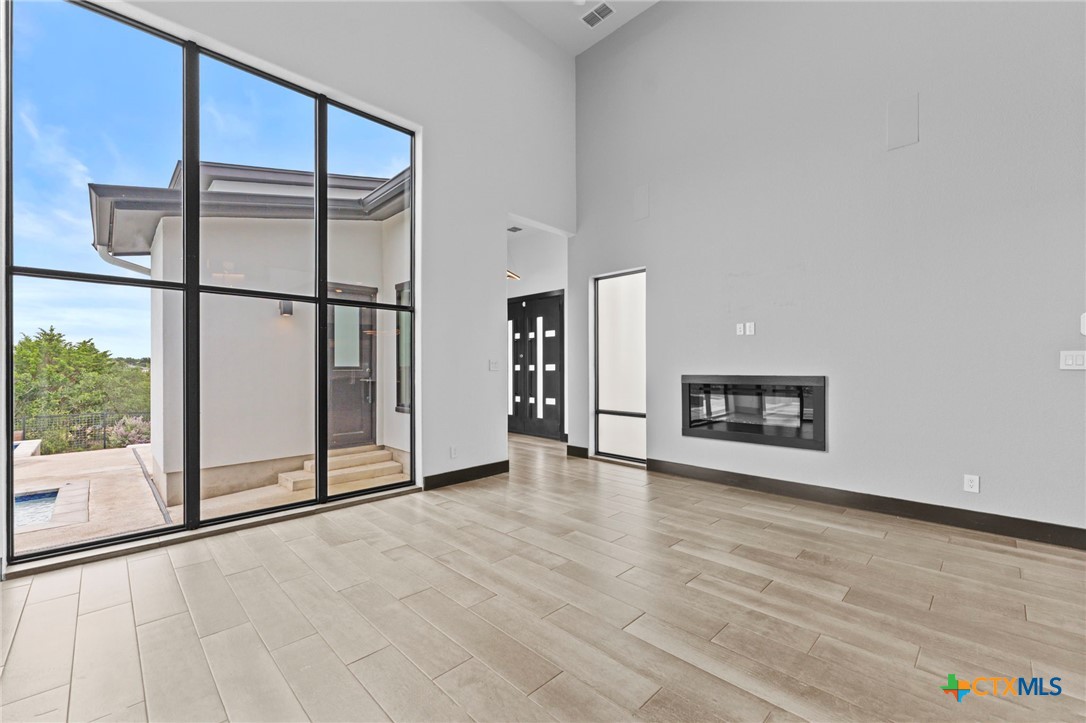 1347 Bordeaux Lane