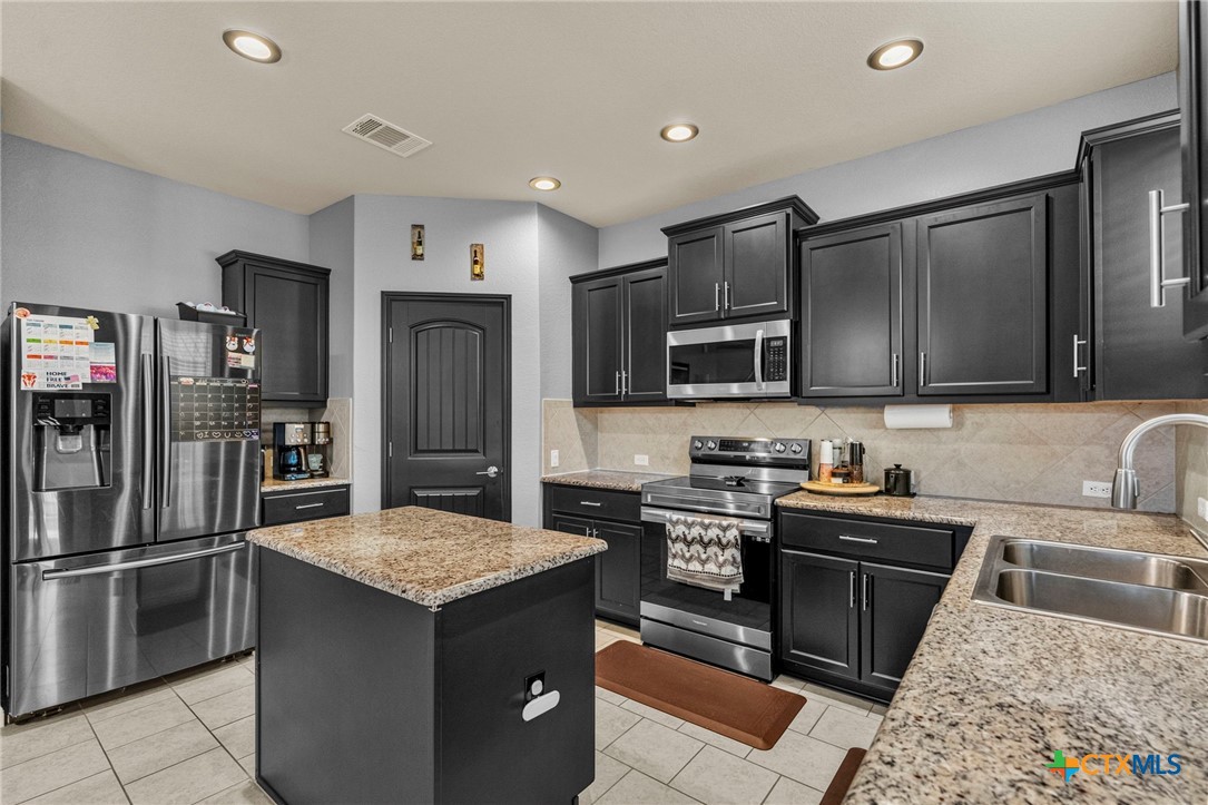 673 sheridan park