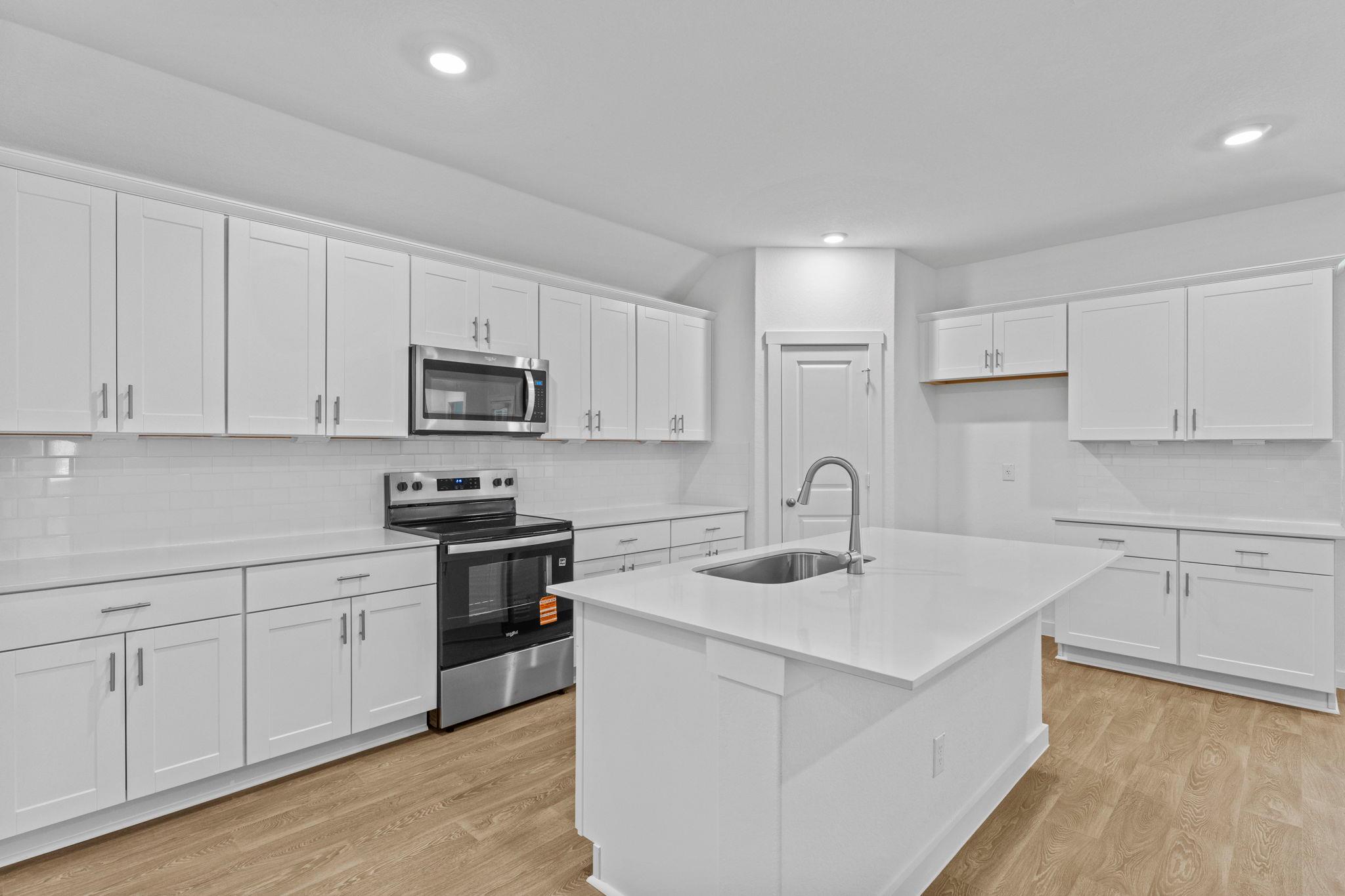 168 Teal ST
