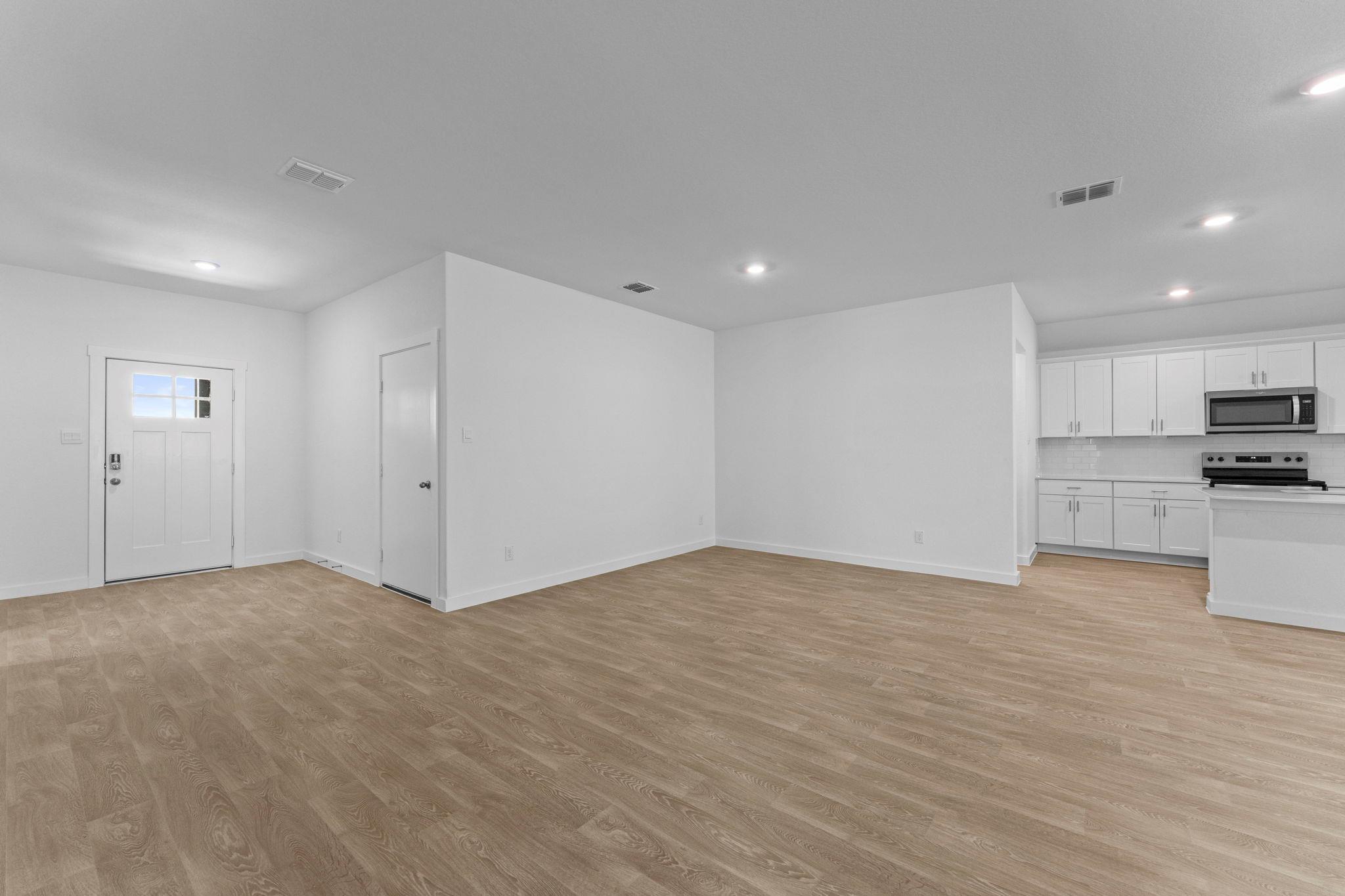 168 Teal ST