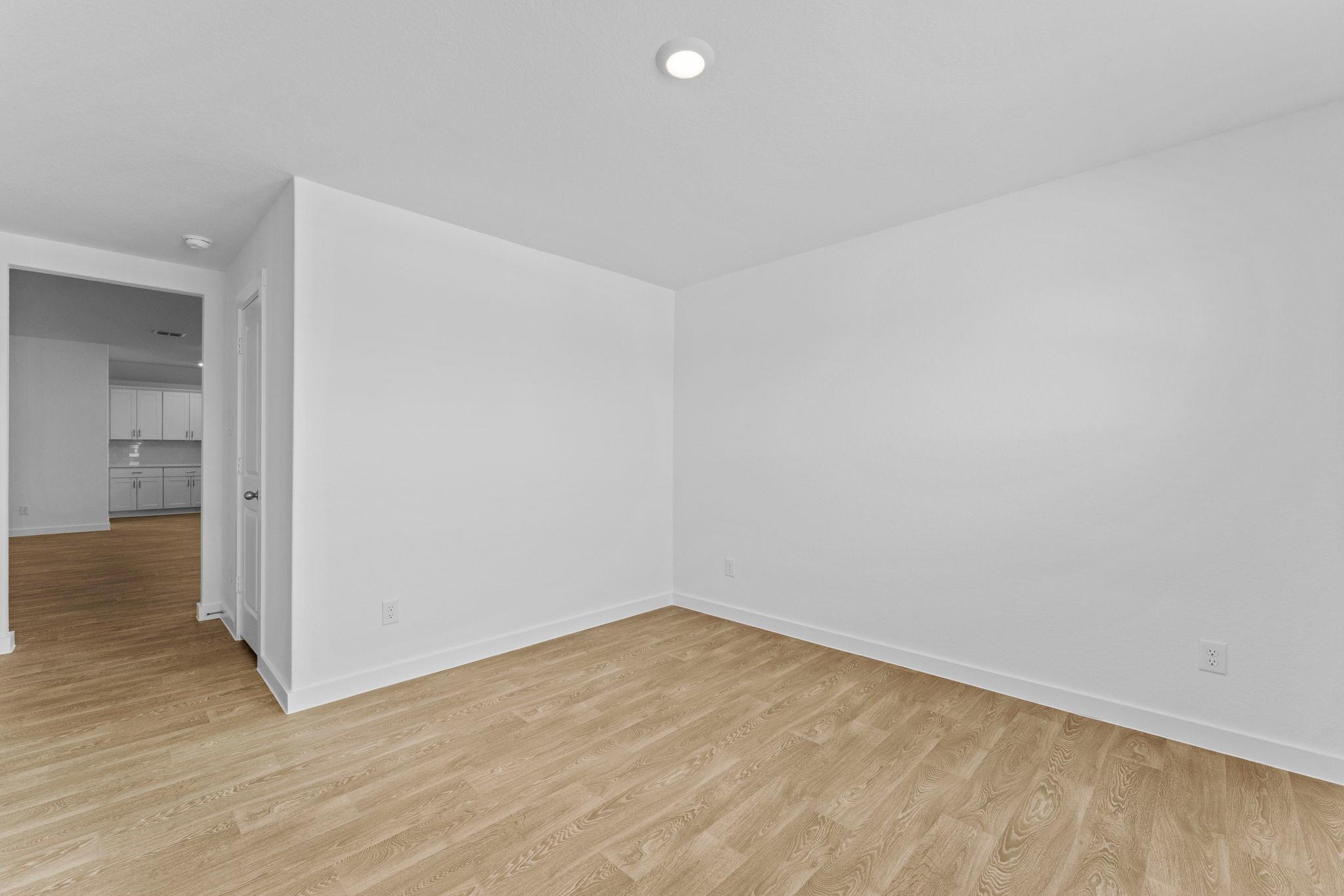168 Teal ST