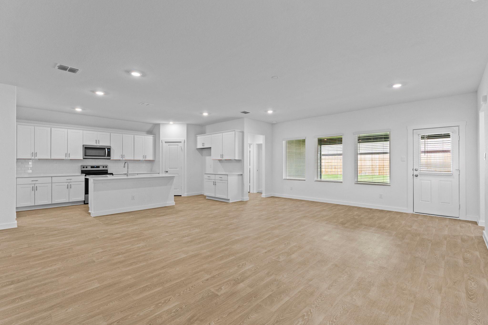 168 Teal ST