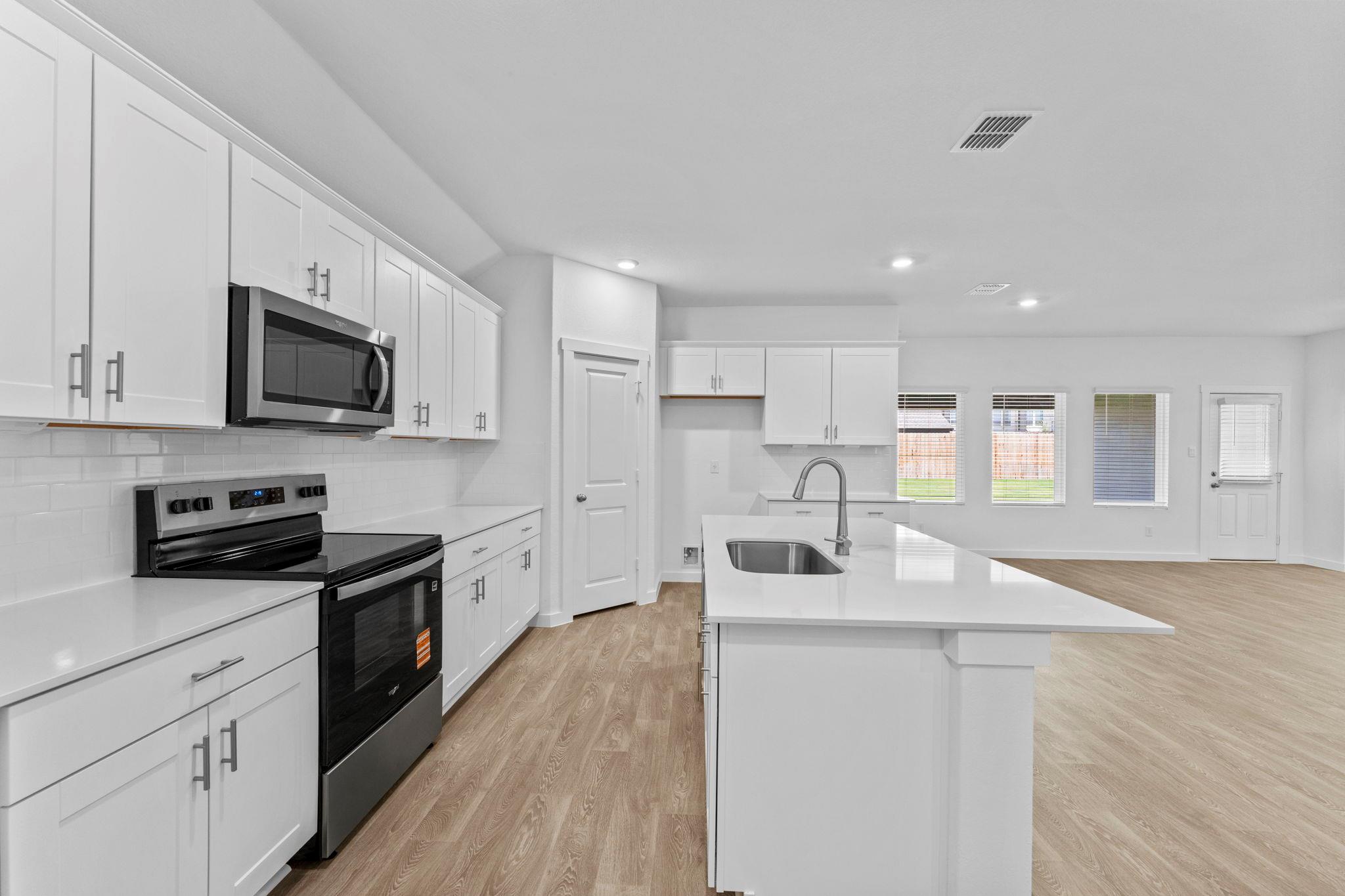 168 Teal ST