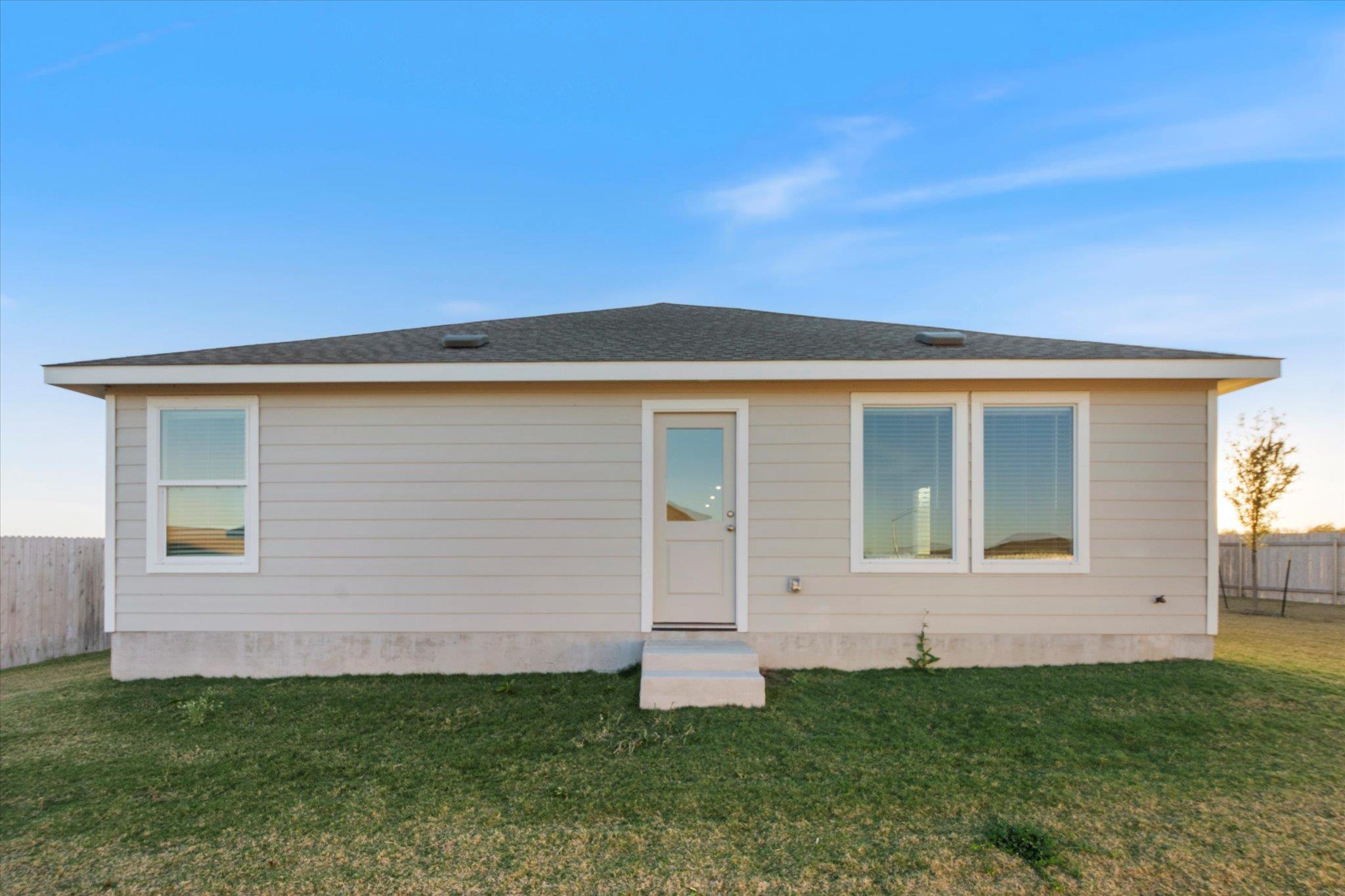 1200 Canyon Turn DR