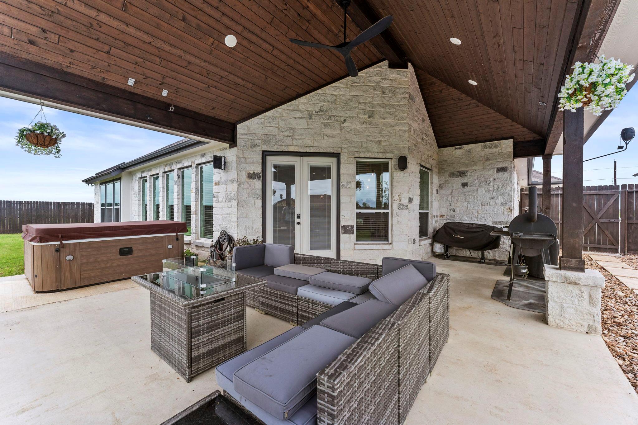 140 Gustav LN