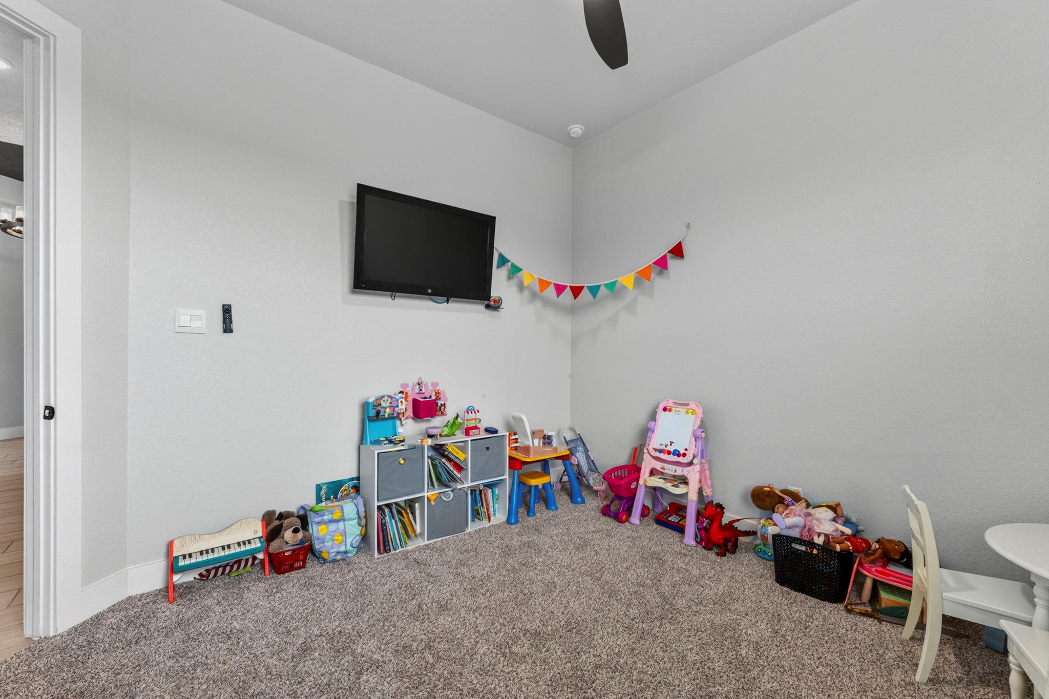 140 Gustav LN