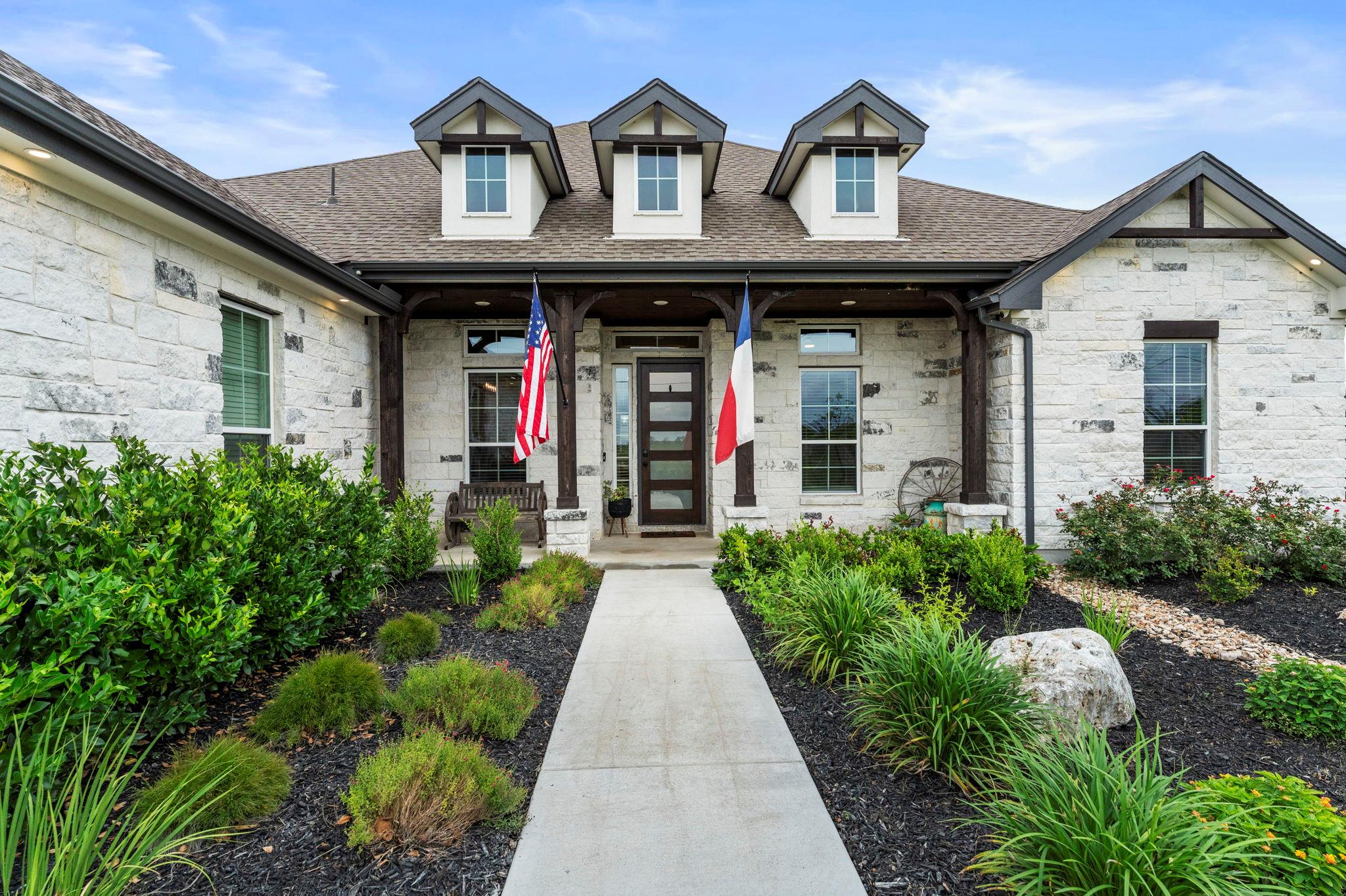 140 Gustav LN