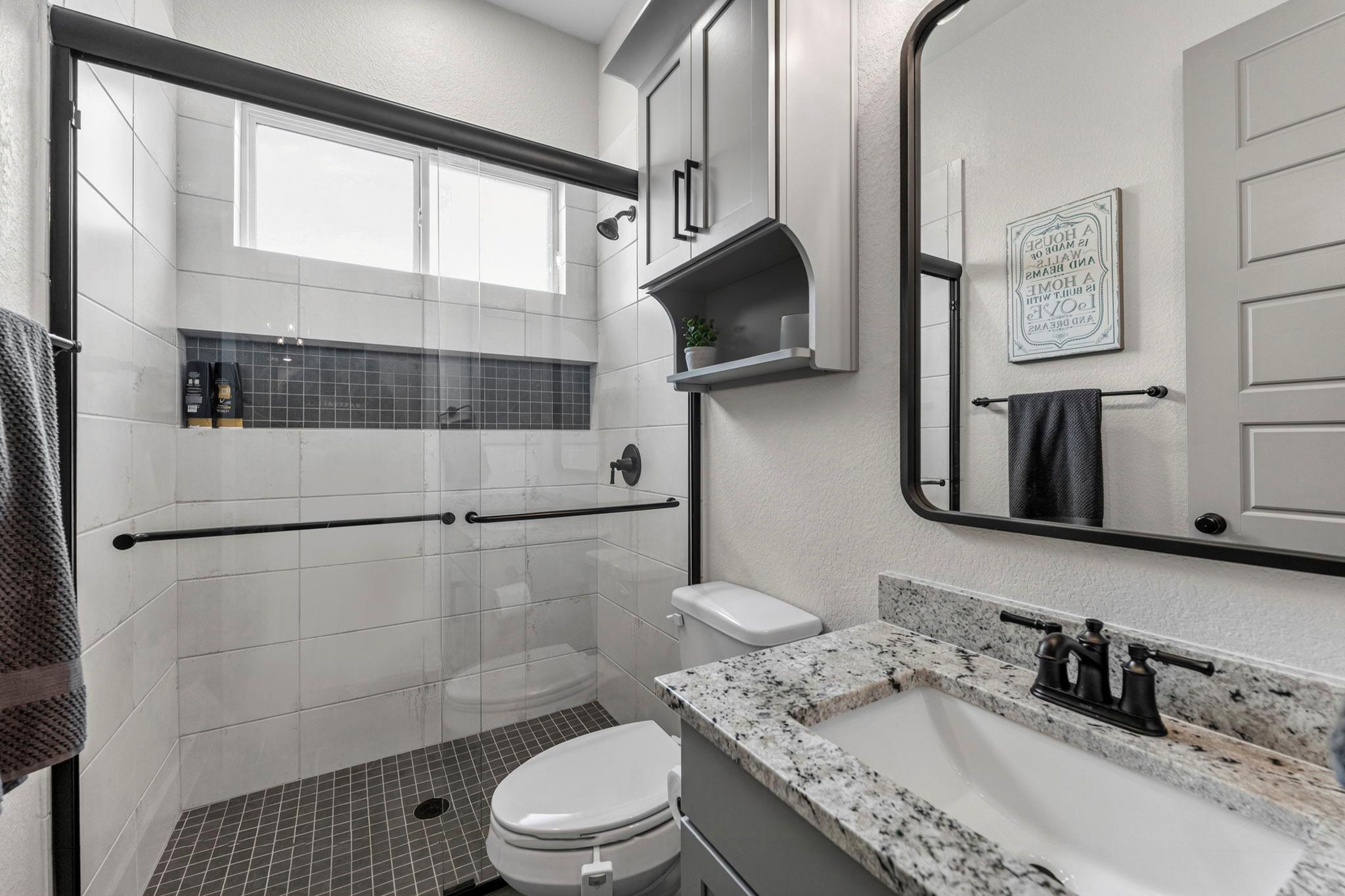 140 Gustav LN