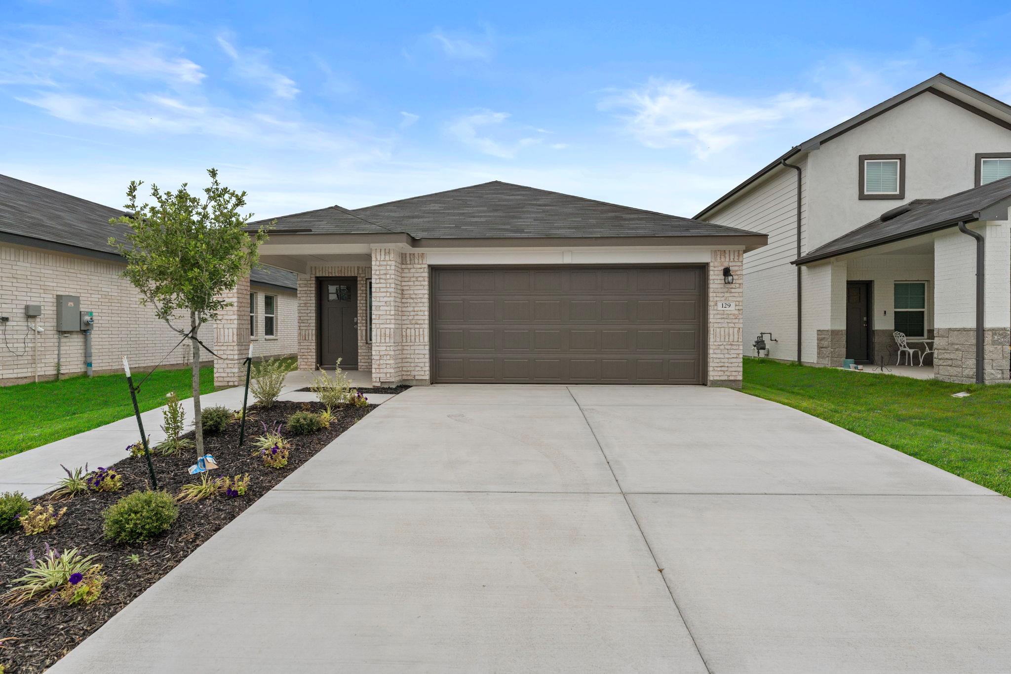 129 RAYMONDVILLE PATH