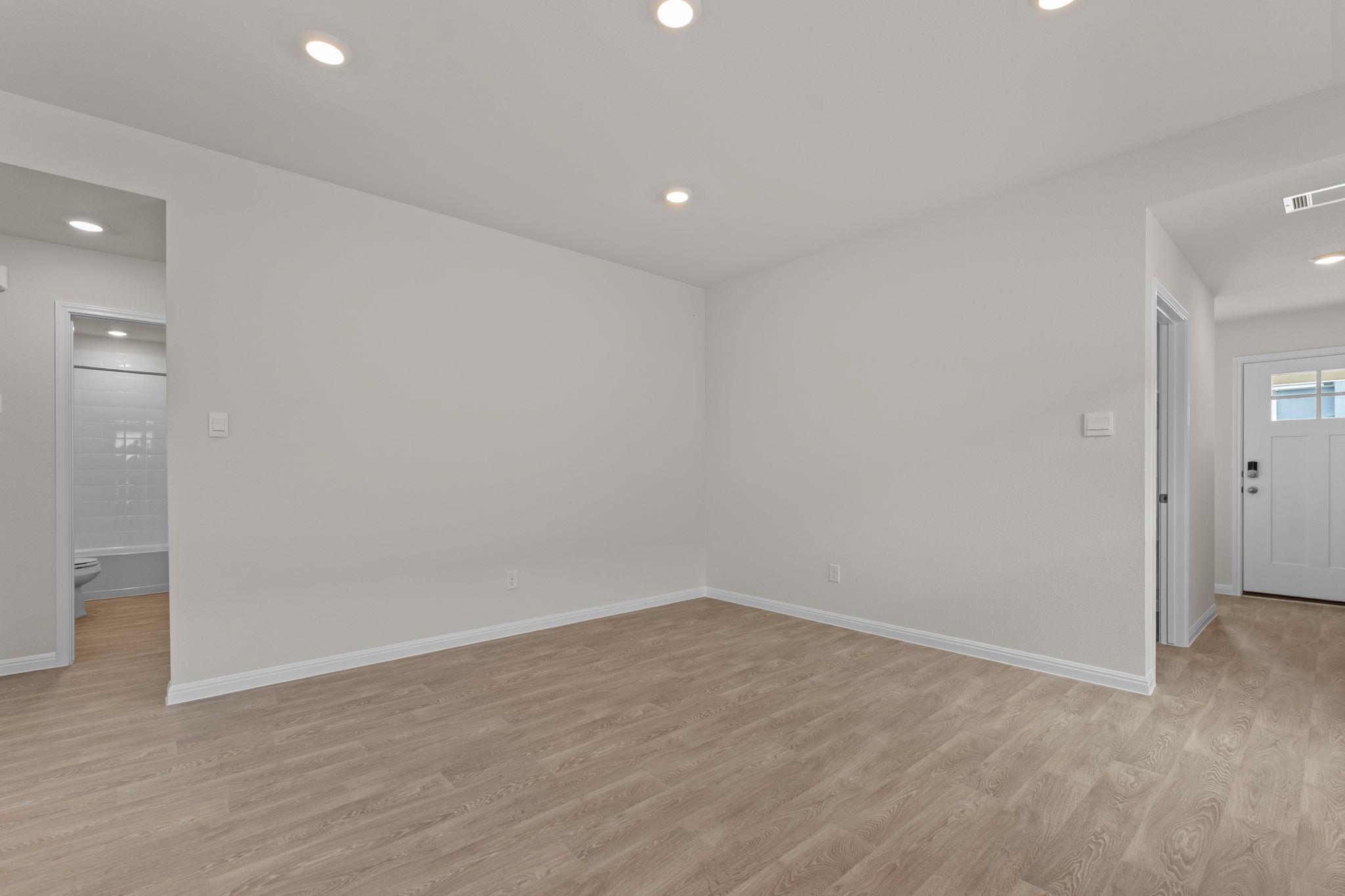 129 RAYMONDVILLE PATH
