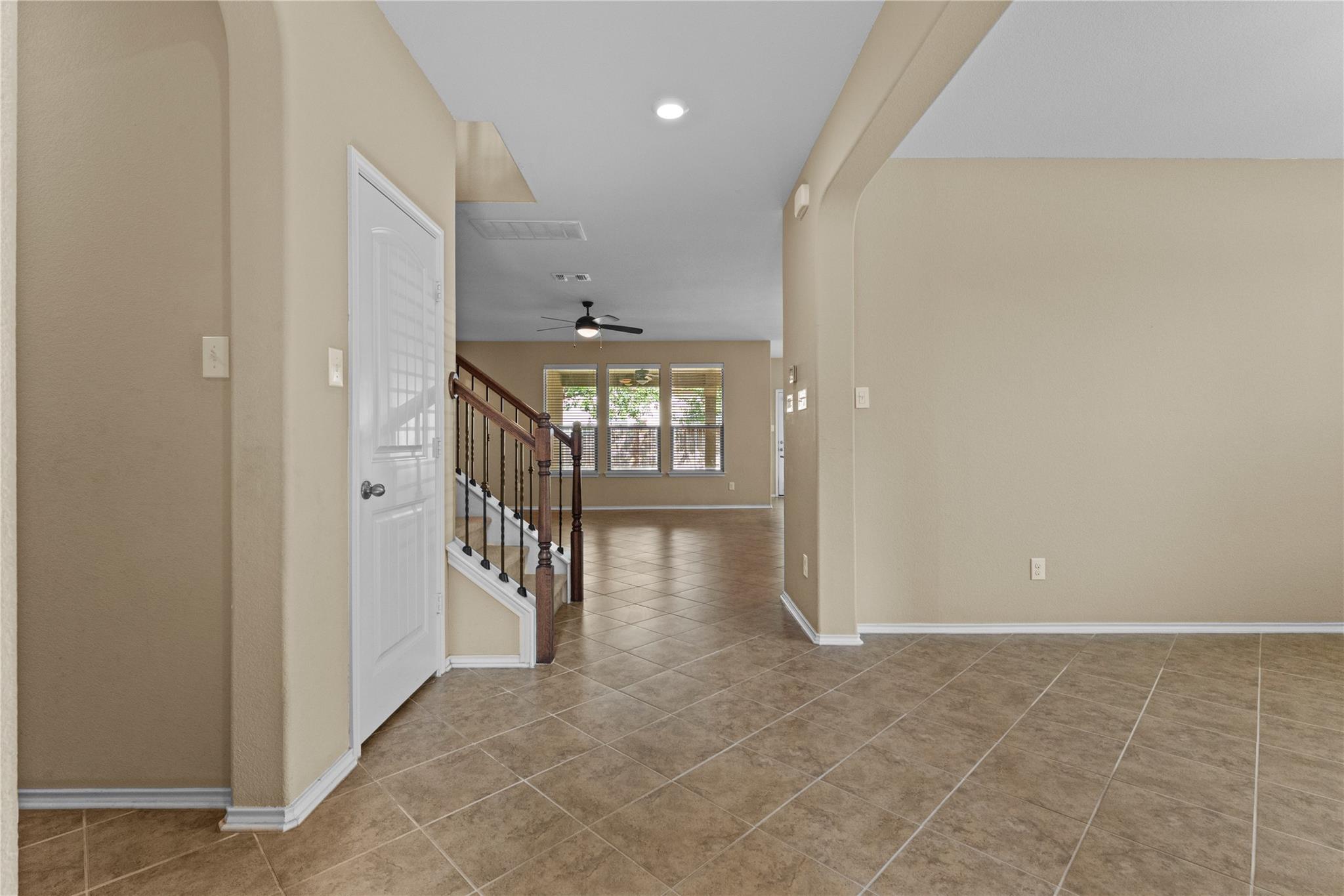 1601 Bovina DR