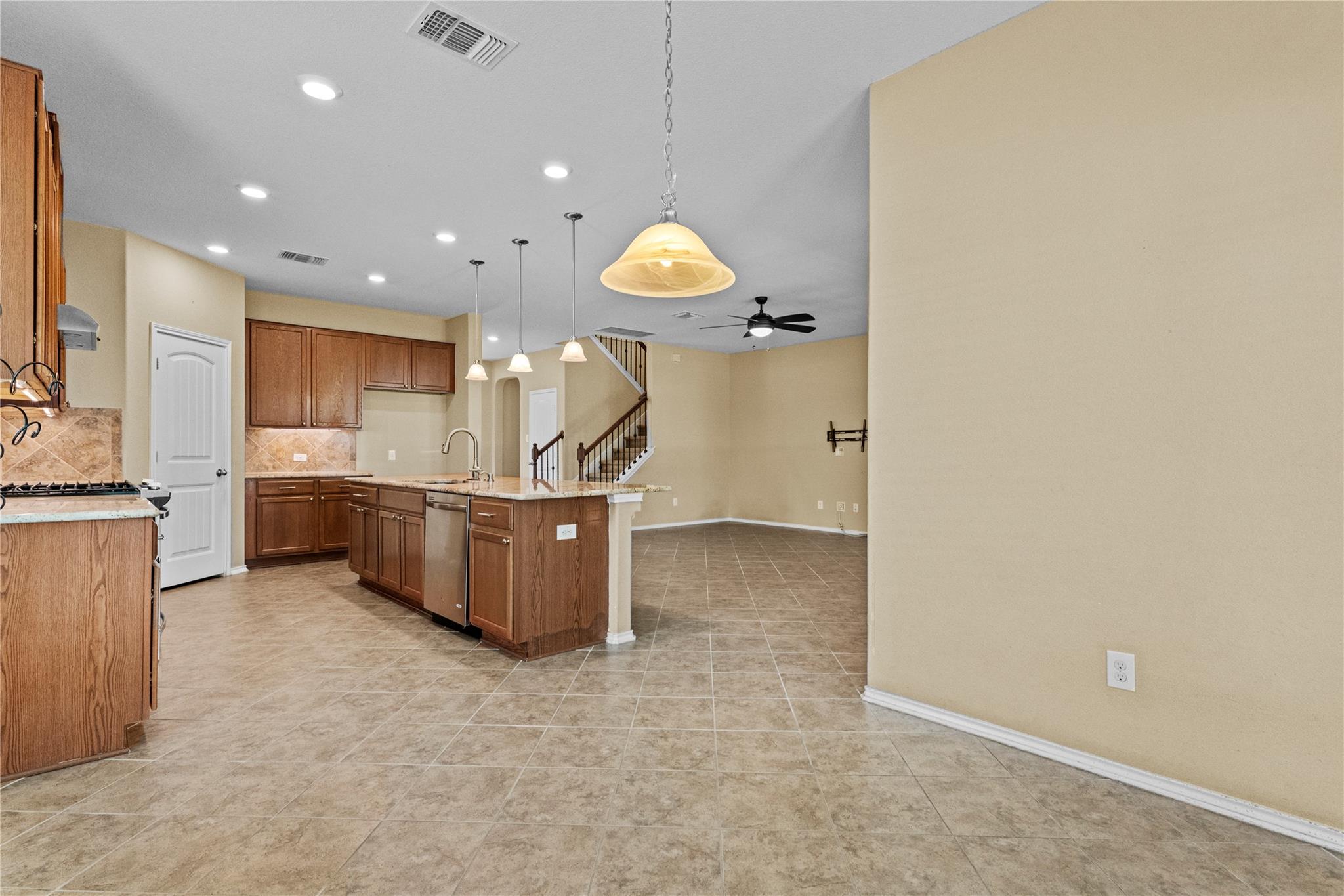 1601 Bovina DR