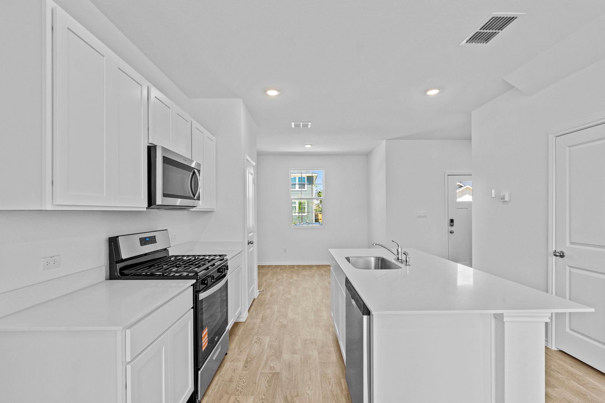 304 Constanza TRL