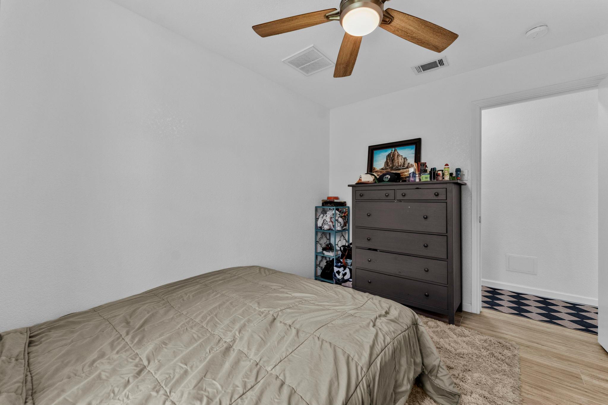308 River Hills DR